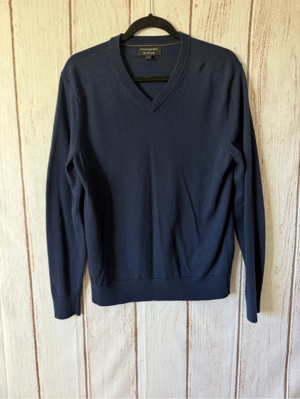 Banana Republic V-Neck Sweater Size M Blue Merino Wool